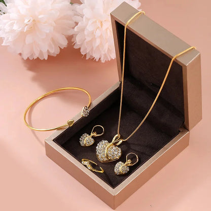 AMORA Set Femme 5 Pièces · Montre Dorée + 4 Bijoux Cœur Sertis - CD
